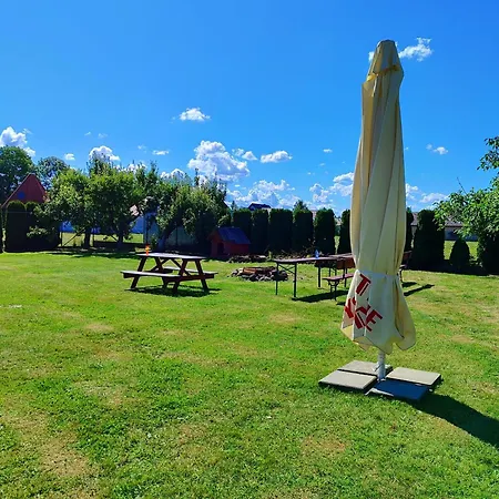 Przystan W Jezierzanach Сasa de vacaciones *