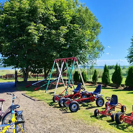 Przystan W Jezierzanach Hébergement de vacances Jezierzany