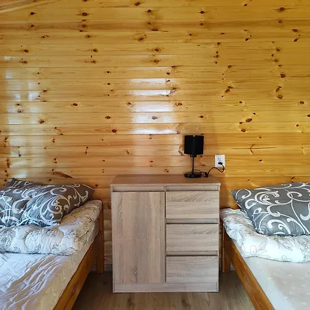 Przystan W Jezierzanach Jezierzany