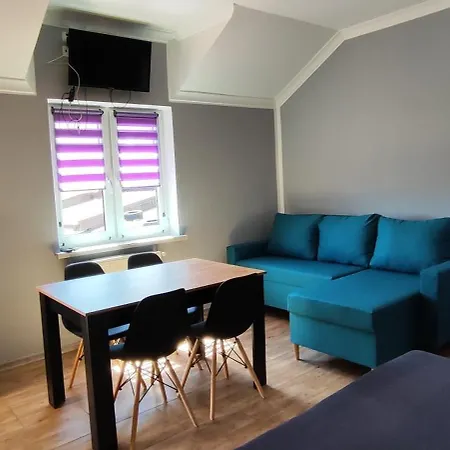 Przystan W Jezierzanach