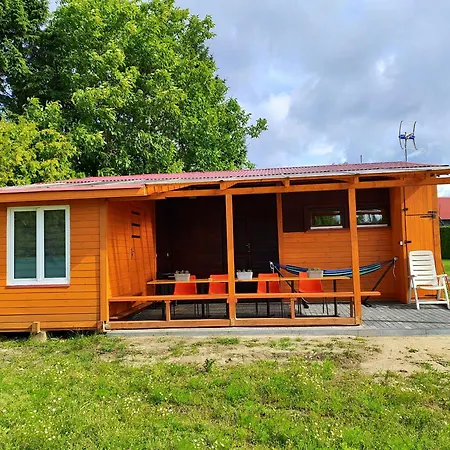 Przystan W Jezierzanach Hébergement de vacances *