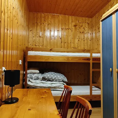 Przystan W Jezierzanach