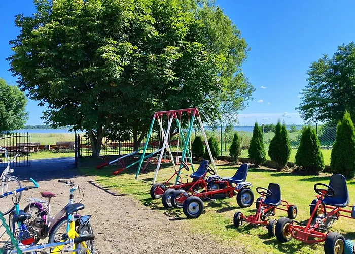 Przystan W Jezierzanach בית נופש Jezierzany