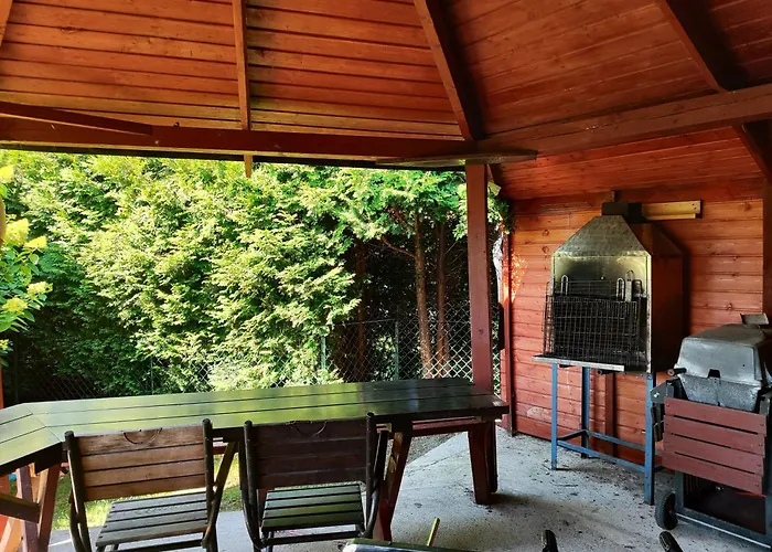 Przystan W Jezierzanach