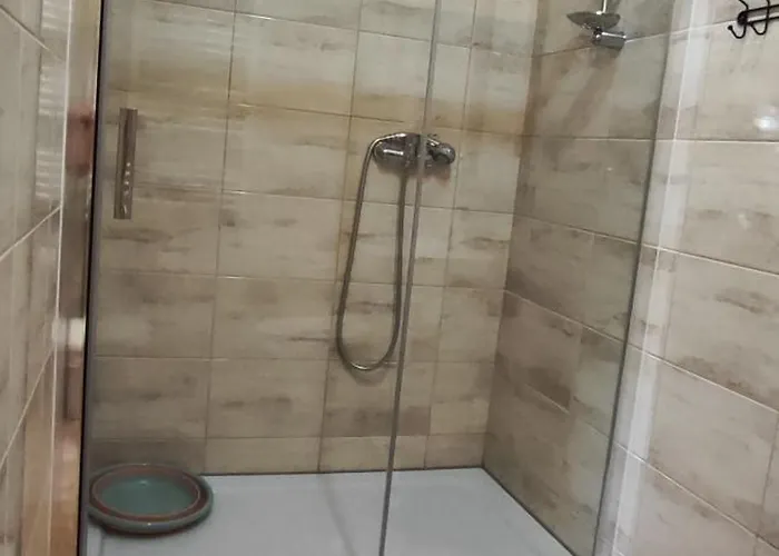 Przystan W Jezierzanach בית נופש Jezierzany